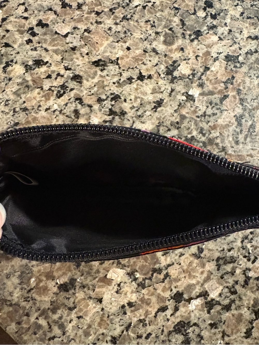 NWOT Red Hat Society Wristlet - Picture 4 of 5